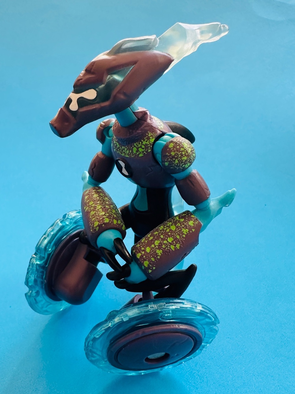Ben 10 Basic Oroni Enhanced XLR8 Action Figure Toy Cartoon Networks 5”
